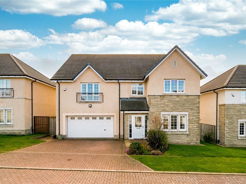 5 bed detached house for sale in Bellrock Park, Fairmilehead, Edinburgh