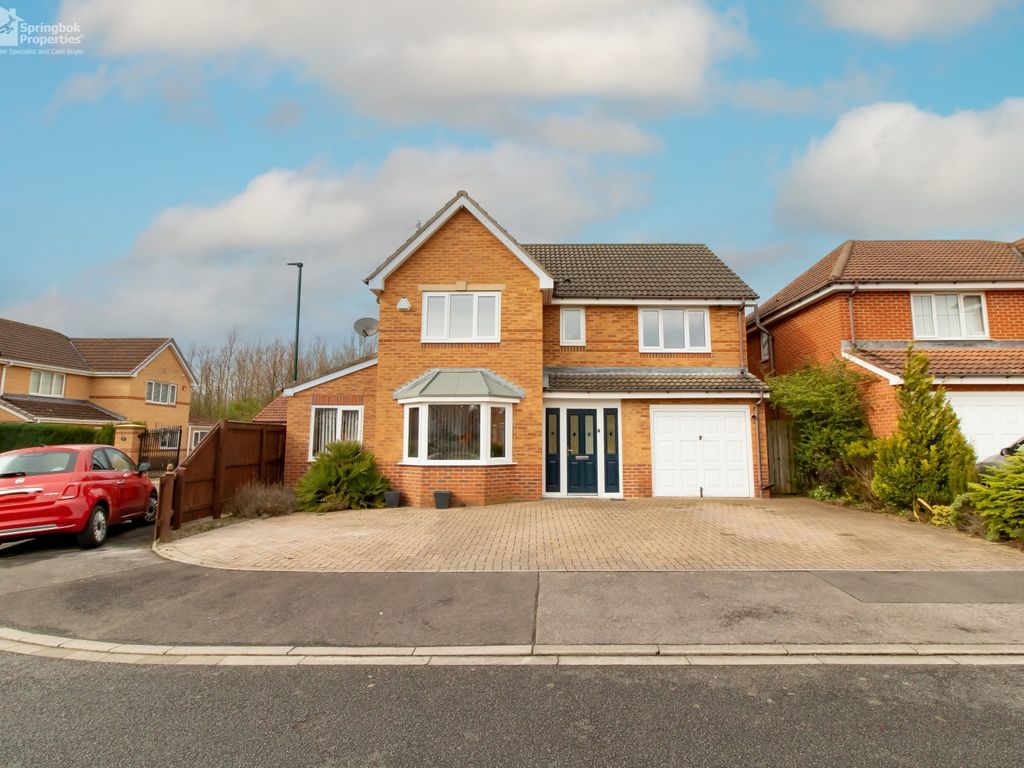 4 bed detached house for sale in Carlton Close, Guisborough, Cleveland
