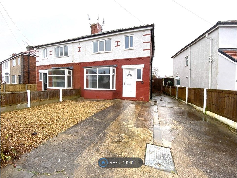 3 bed semidetached house to rent in Bancroft Avenue, Thornton