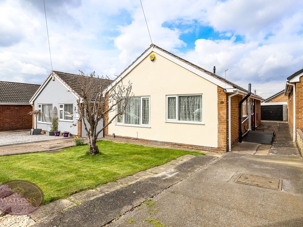 3 bed detached bungalow for sale in Sherwood Way, Selston, Nottingham