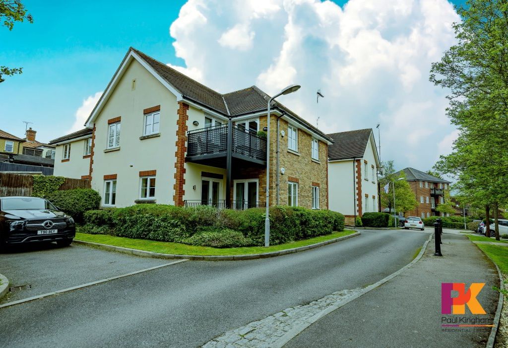 2 bed flat to rent in Copperfields, High HP12 Zoopla