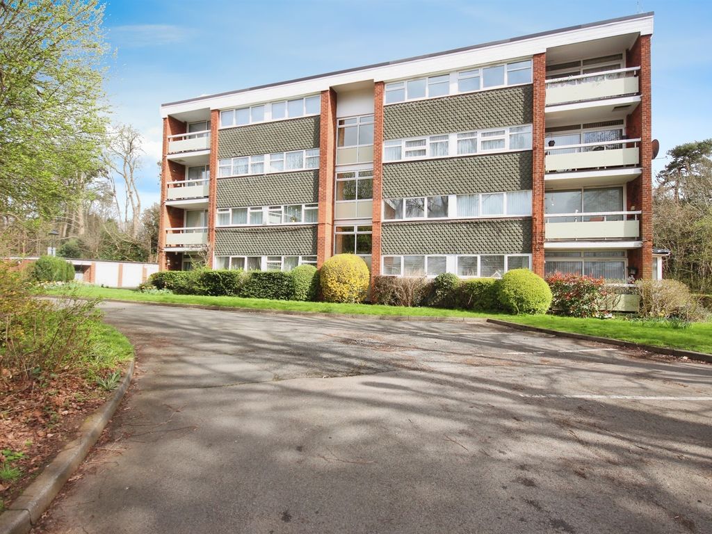 2 bed flat for sale in Victoria Court, Allesley Hall Drive, Coventry