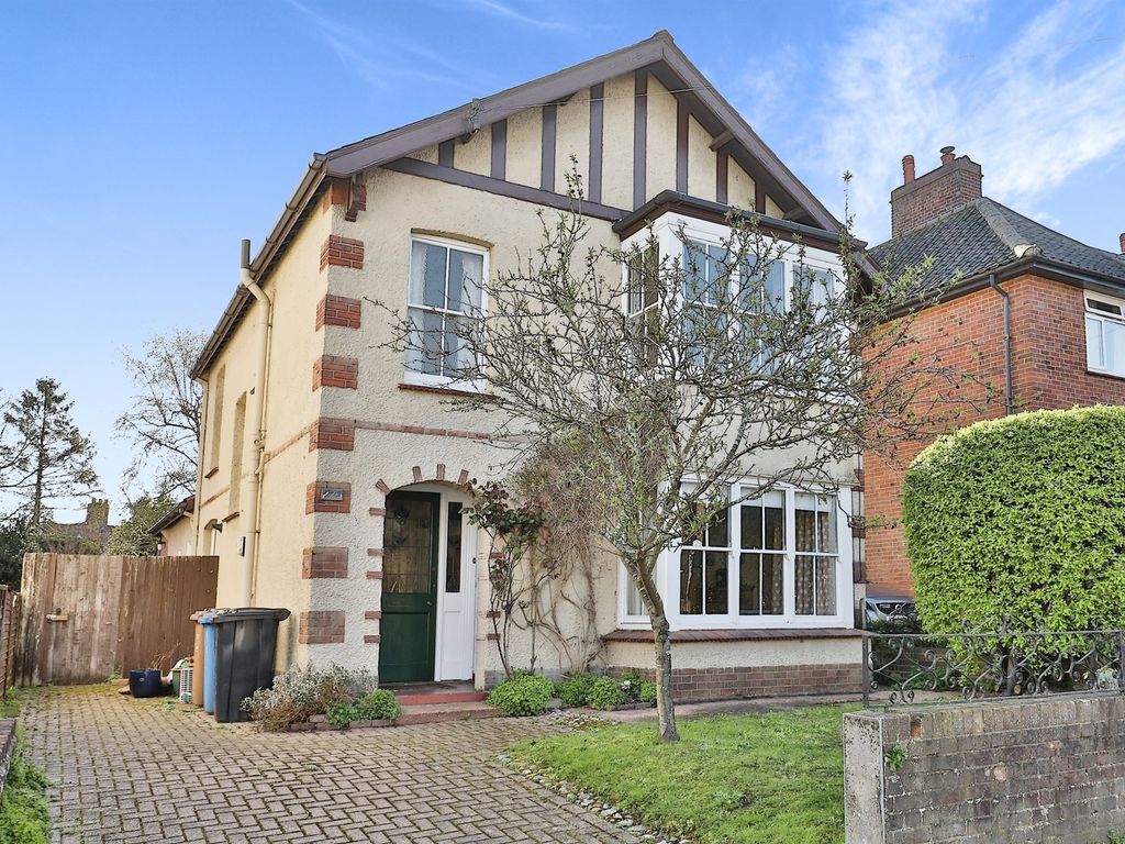3 bed detached house for sale in College Road, Norwich NR2 Zoopla