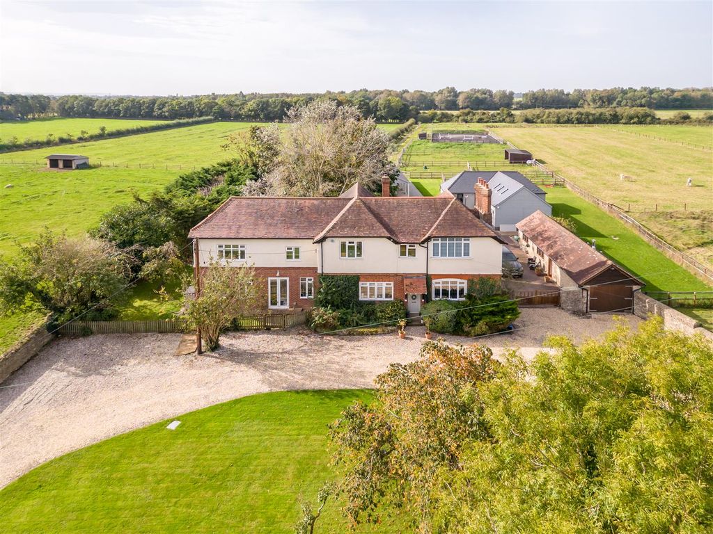 5 bed detached house for sale in Little Chesterton, Bicester OX25, £2,000,000 Zoopla