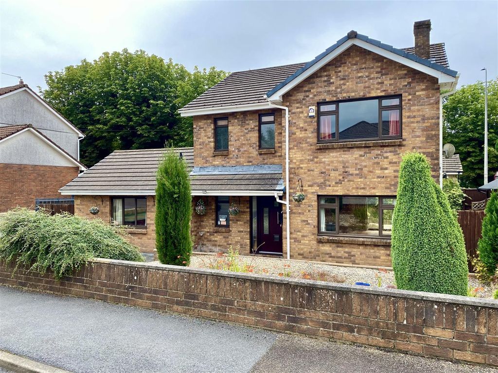 4 bed detached house for sale in Parc Y Llan, Llandybie, Ammanford SA18
