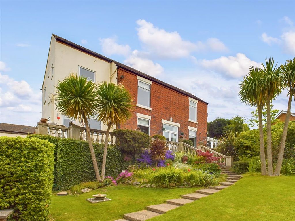 4 bed detached house for sale in Kirk Road, Mapperley, Nottingham NG3