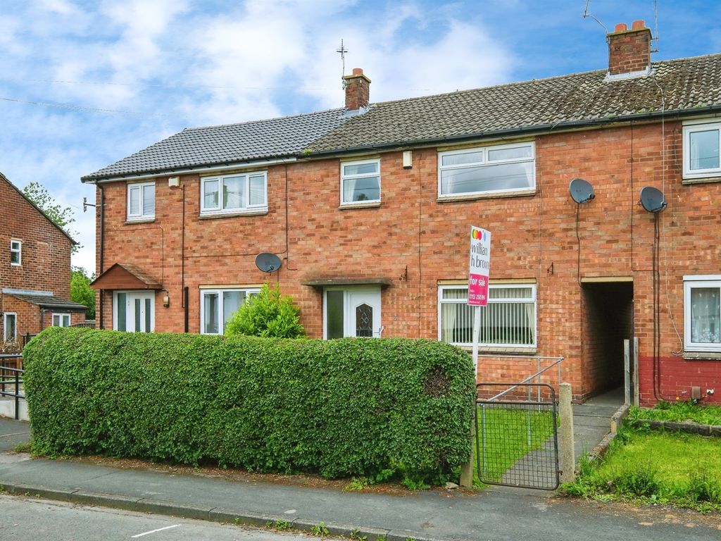 3 bed terraced house for sale in Shaw Leys, Yeadon, Leeds LS19, £