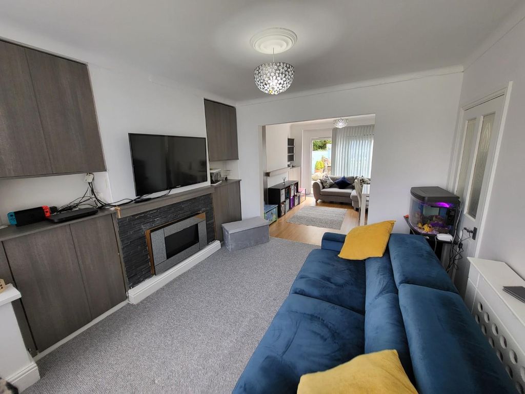 3 bed property for sale in Lon Cothi, Cockett, Swansea SA2, £210,000