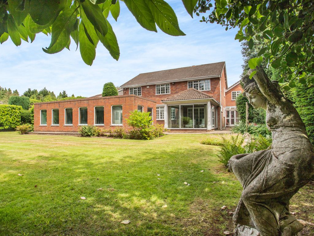 4 bed detached house for sale in Heather Court Gardens, Four Oaks Park