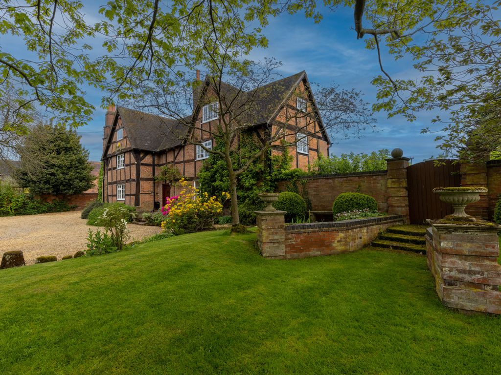 5 bed detached house for sale in Back Lane, Shustoke, Coleshill