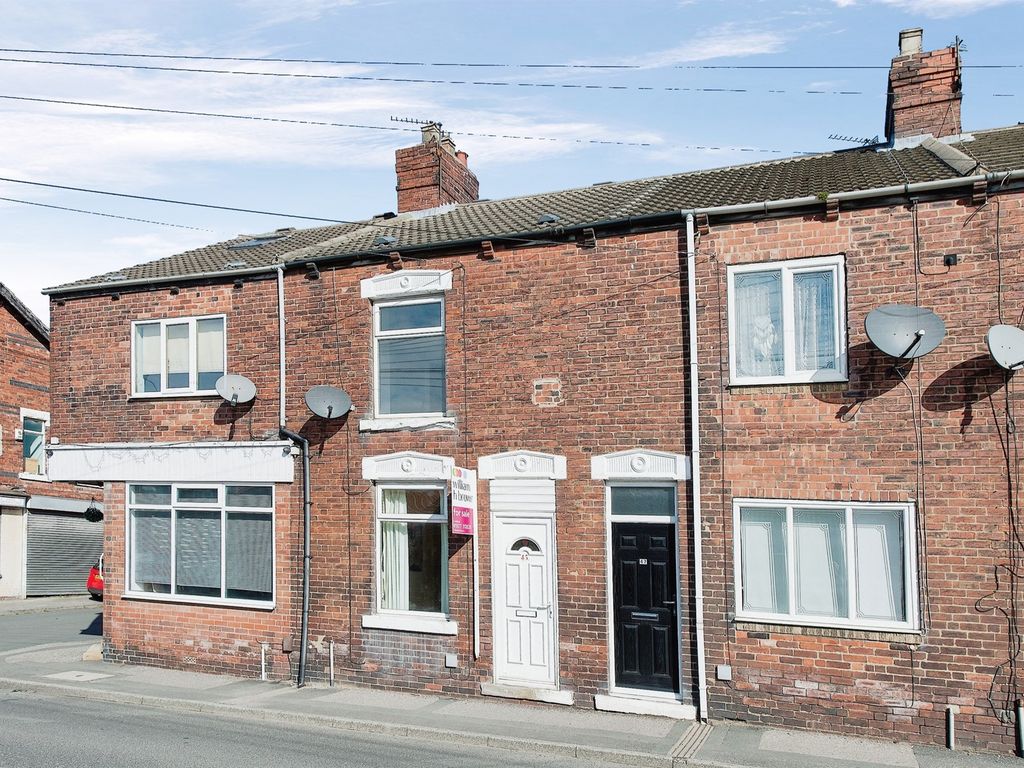 2 bed terraced house for sale in Leeds Road, Cutsyke, Castleford WF10