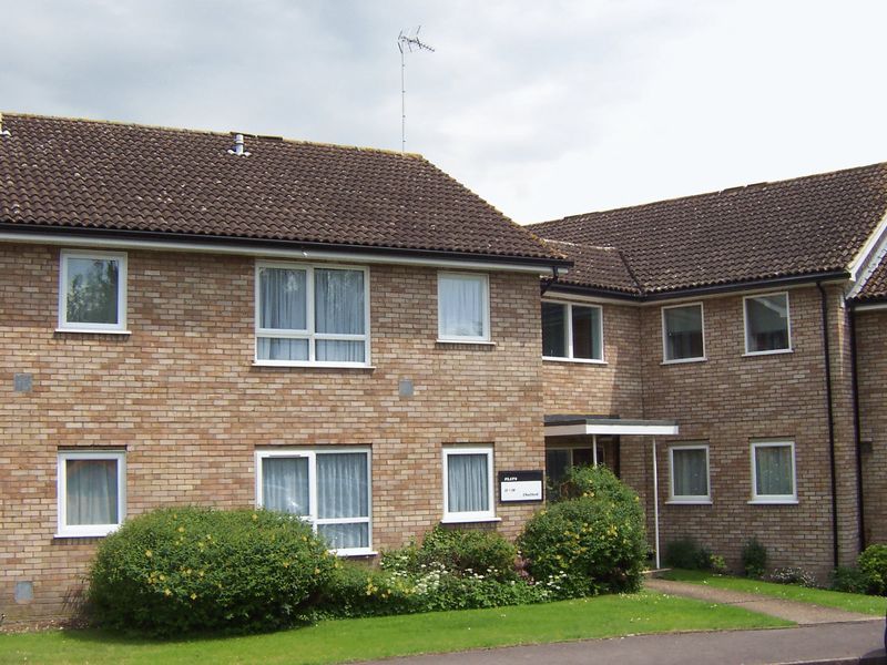 1 bed flat to rent in Northcroft, Wooburn Green, High HP10 Zoopla