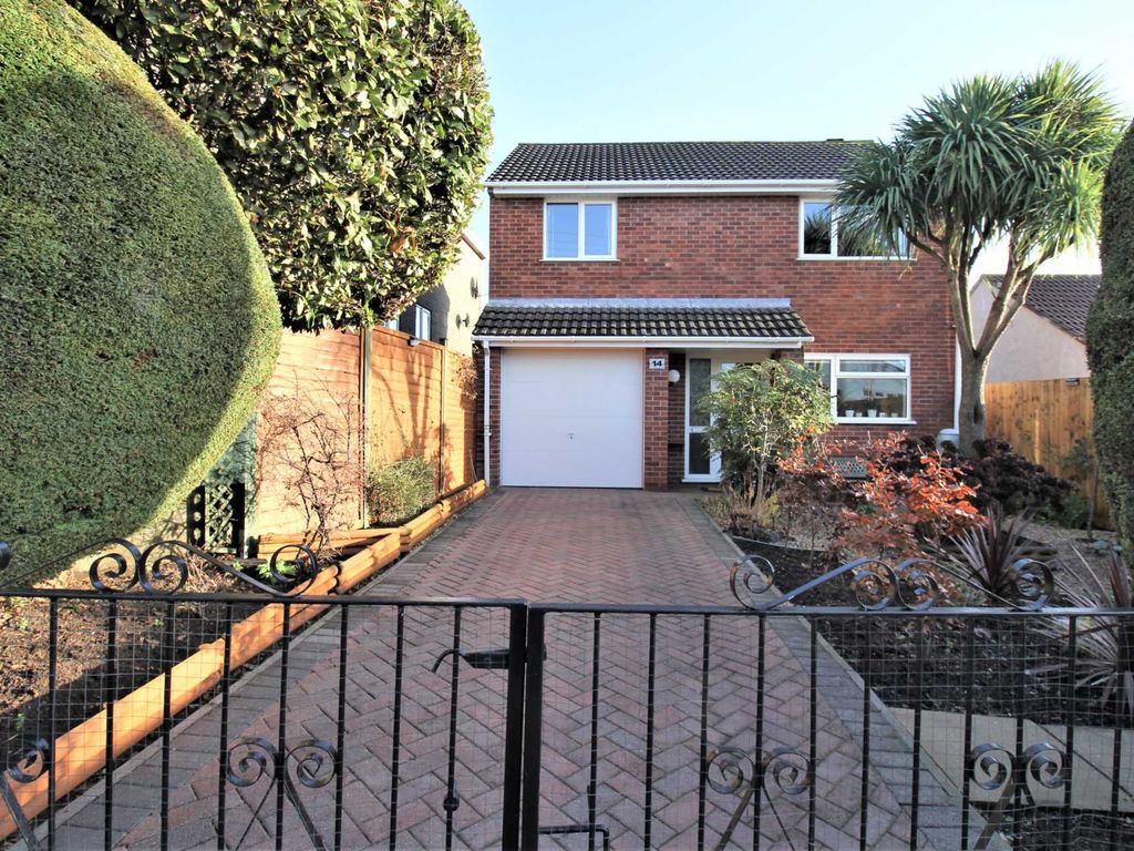 4 bed detached house for sale in Lower Kewstoke Road, Worle BS22 Zoopla
