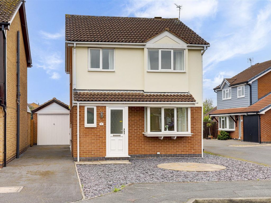3 bed detached house for sale in Stone Meadows, Long Eaton