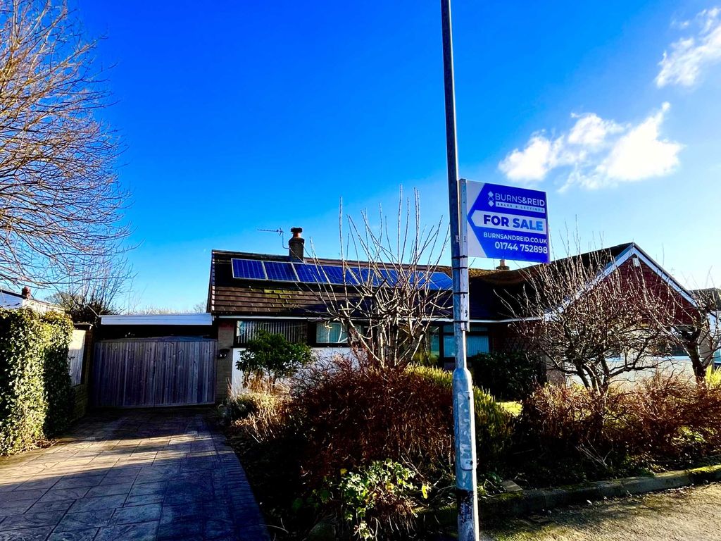 2 bed semidetached house for sale in Clifton Road, Billinge WN5, £218,000 Zoopla