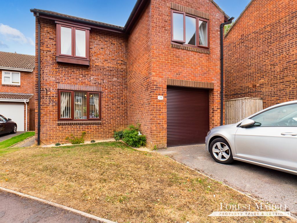 4 bed detached house for sale in Beaconsfield Way, Frome BA11 Zoopla