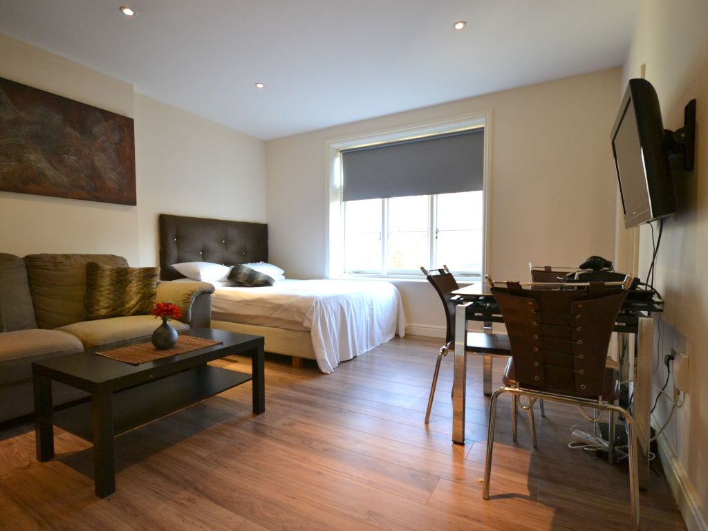 Studio to rent in Chatsworth Road, Croydon CR0, £1,000 pcm Zoopla