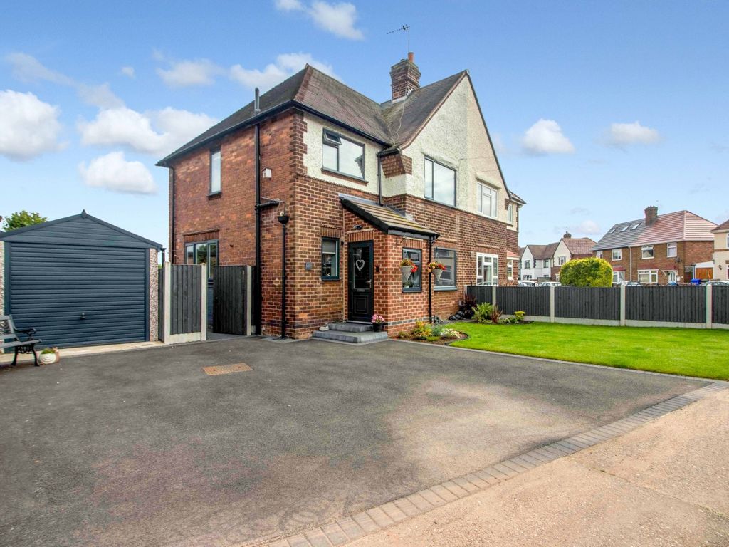 3 bed semidetached house for sale in Welbeck Road, Long Eaton