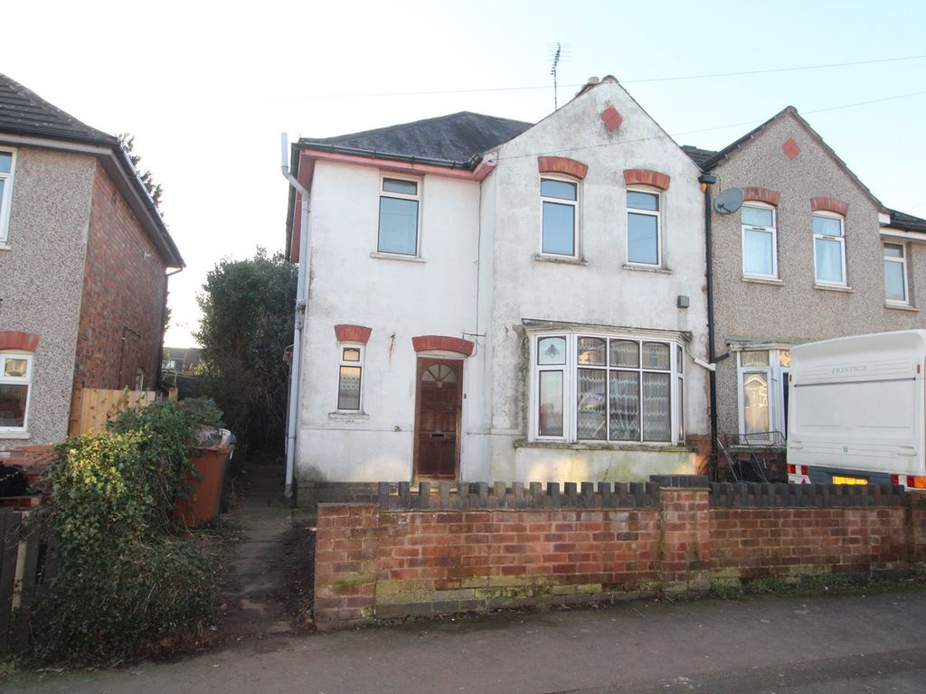 3 bed semidetached house for sale in Avenue South, Earl Shilton