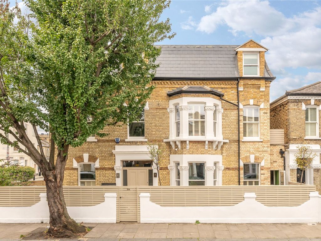 4 bed end terrace house for sale in Broadway Studios, Fulham, London