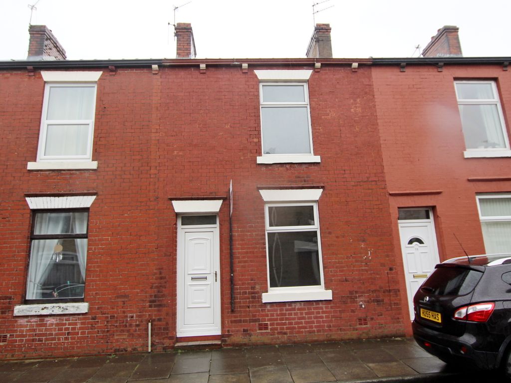 2 bed terraced house to rent in Albert Street, Clayton Le Moors