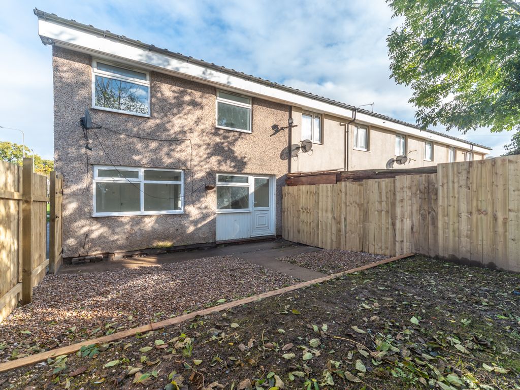 3 bed terraced house to rent in Neatshead Garth, Bransholme, Hull HU7