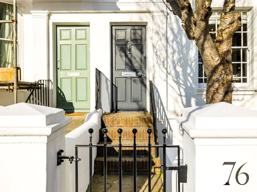 3 bed terraced house for sale in Upper North Street, Brighton, East