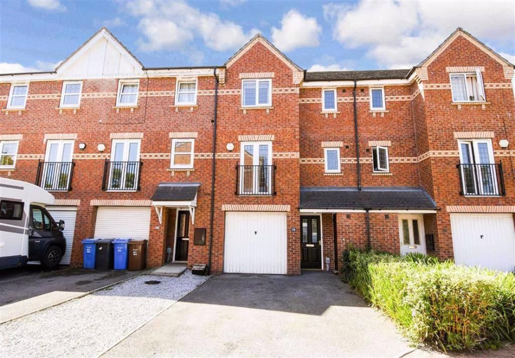 4 bed terraced house for sale in 14 Philip Larkin Close, Hull HU6, £