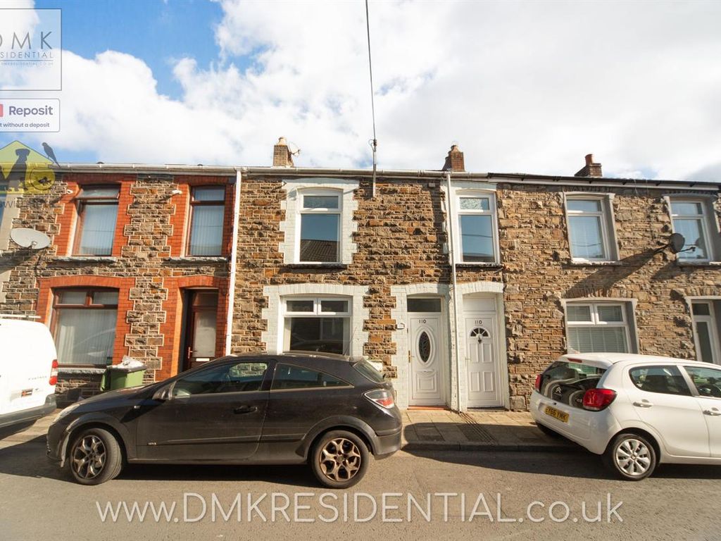 3 bed terraced house to rent in Woodland Street, Mountain Ash CF45, £