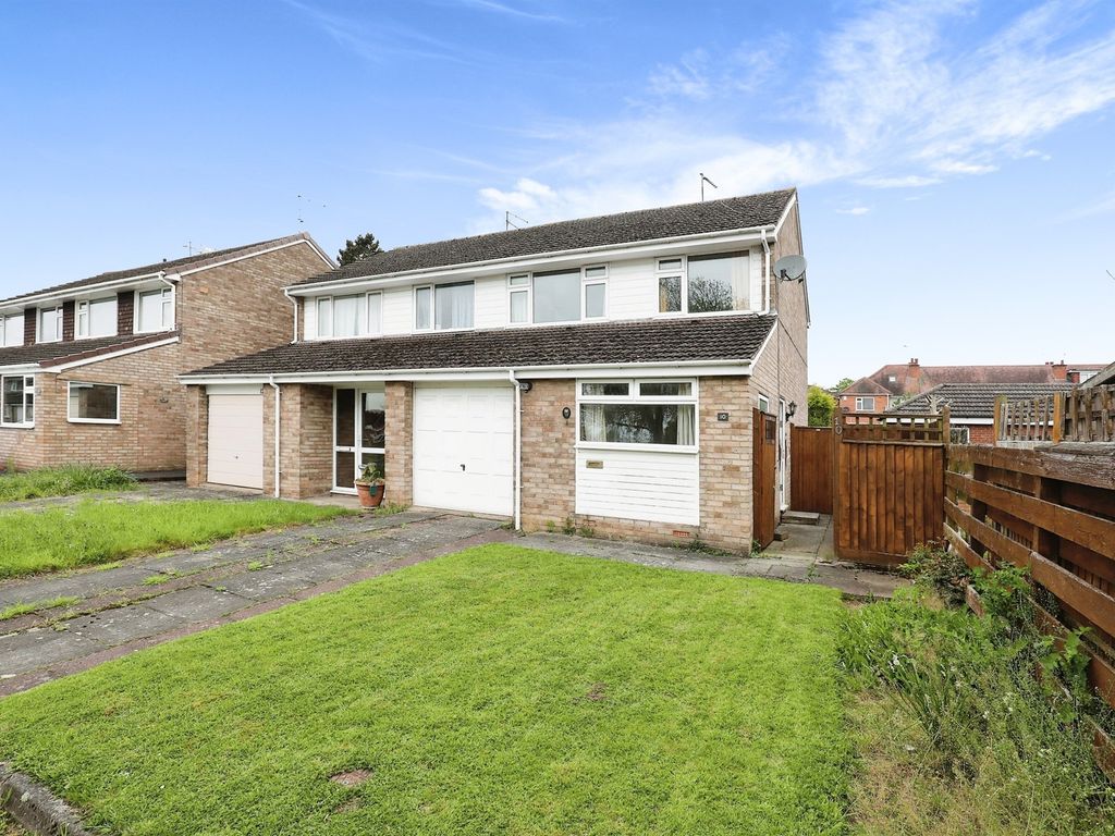 3 bed semidetached house for sale in Alpine Rise, Styvechale, Coventry