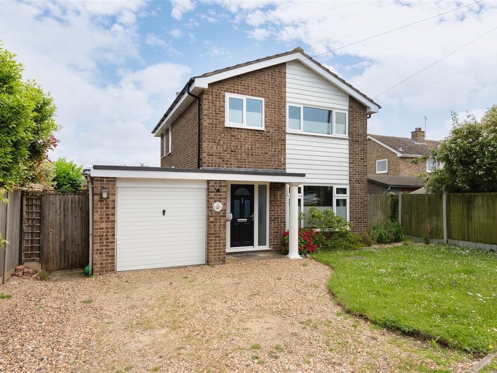 3 bed detached house for sale in Meadow Walk, Seasalter, Whitstable CT5