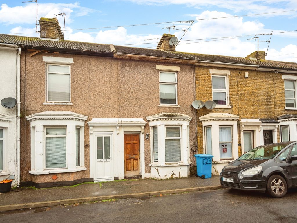 2 bed terraced house for sale in Berridge Road, Sheerness ME12, £150,000 Zoopla