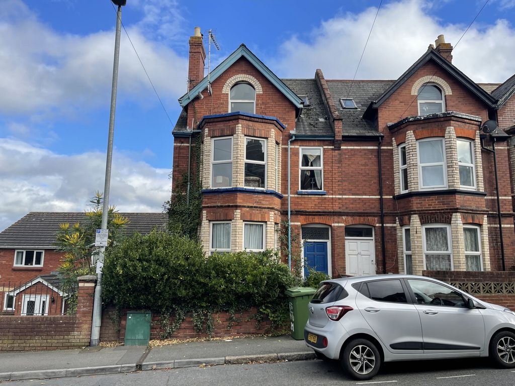 4 bed terraced house for sale in Mount Pleasant Road, Mount Pleasant