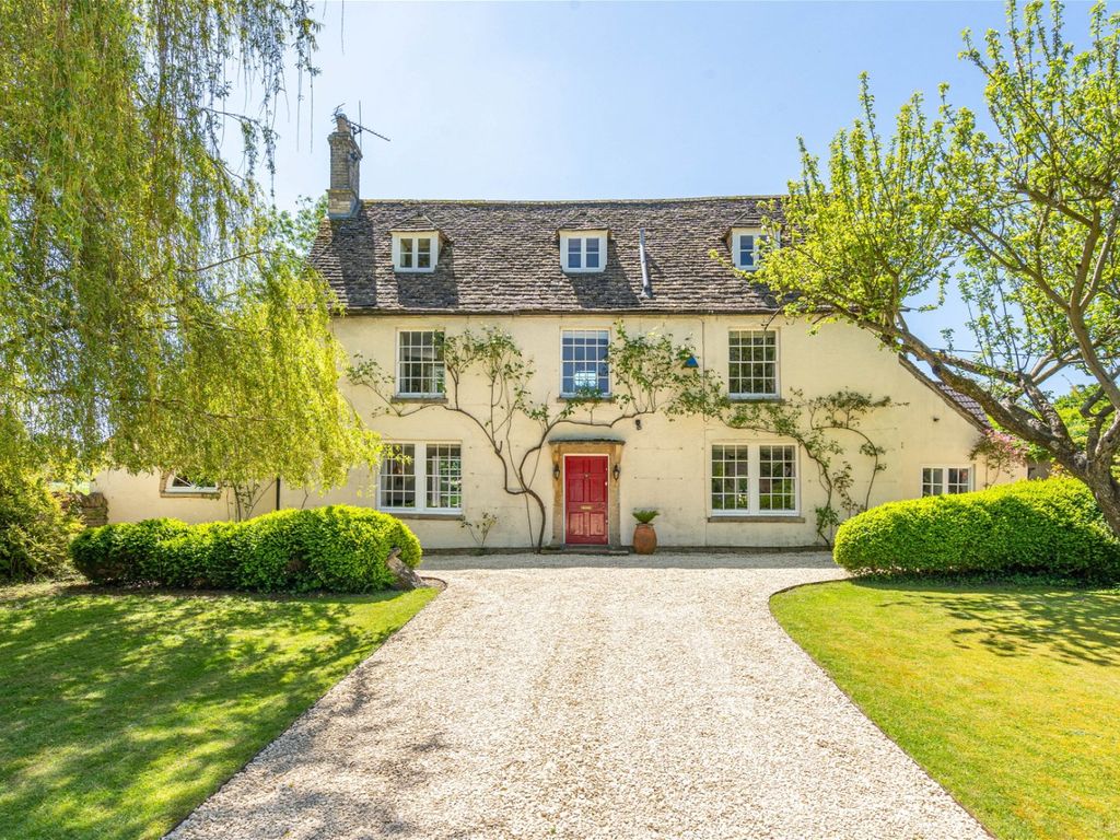 5 bed detached house for sale in The Common, Langley Burrell