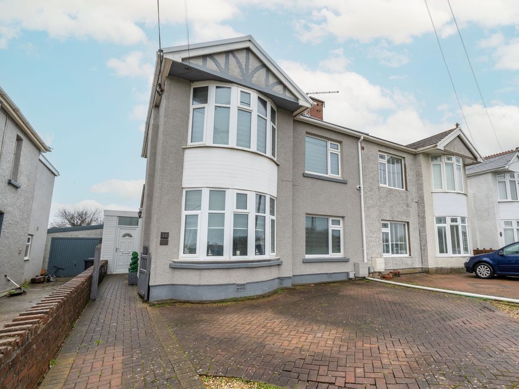 3 bed semidetached house for sale in Brynglas Terrace, Pyle CF33, £