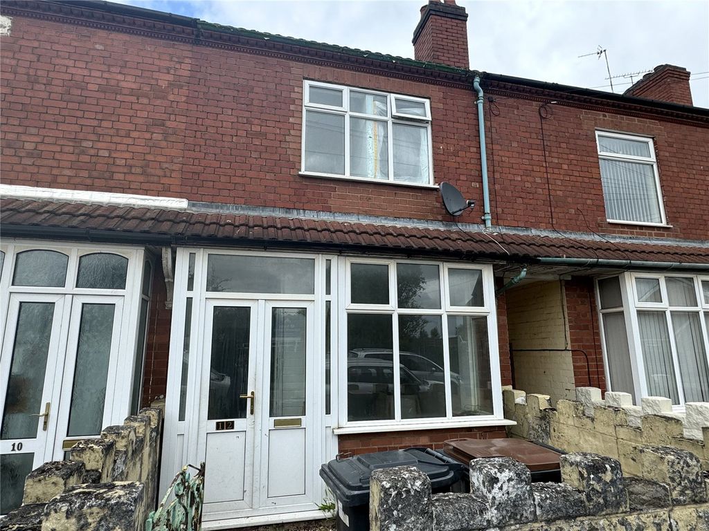 3 bed terraced house to rent in Bulkington Road, Bedworth, Warwickshire