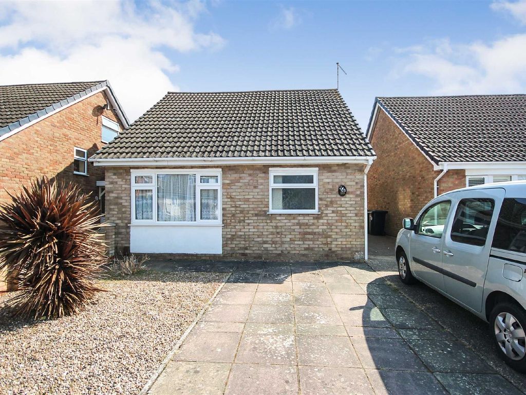 2 bed detached bungalow for sale in Bradshaw Way, Irchester