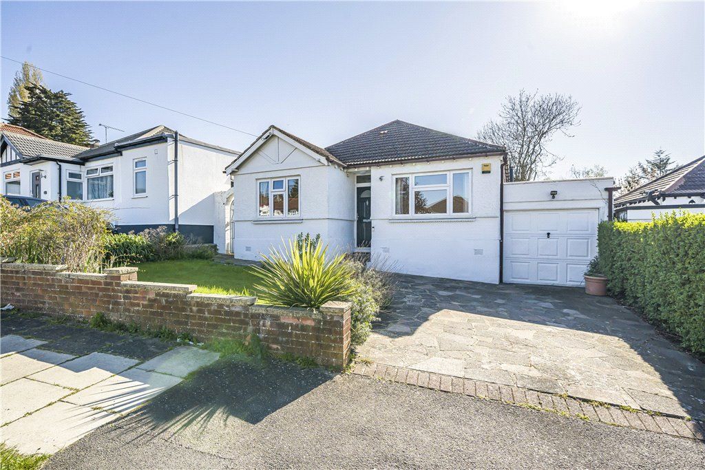 3 bed bungalow for sale in Lyndhurst Gardens, Pinner, Middlesex HA5