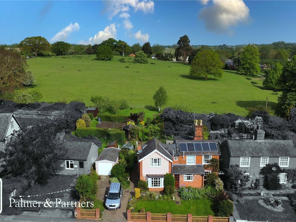 3 bed detached house for sale in The Street, Washbrook, Ipswich