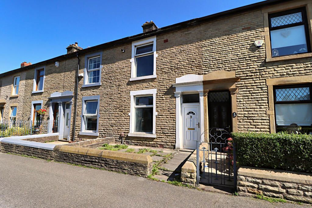 3 bed terraced house for sale in Blackburn Road, Darwen BB3, £80,000