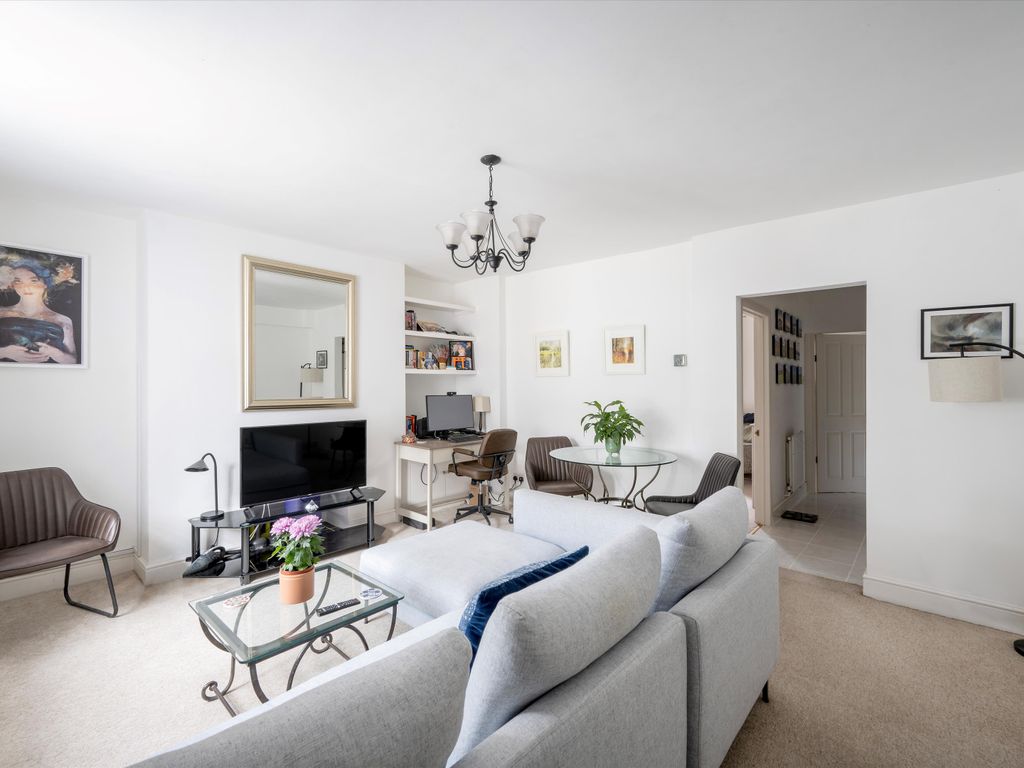 1 bed flat for sale in Gunter Grove, Chelsea, London SW10, £500,000