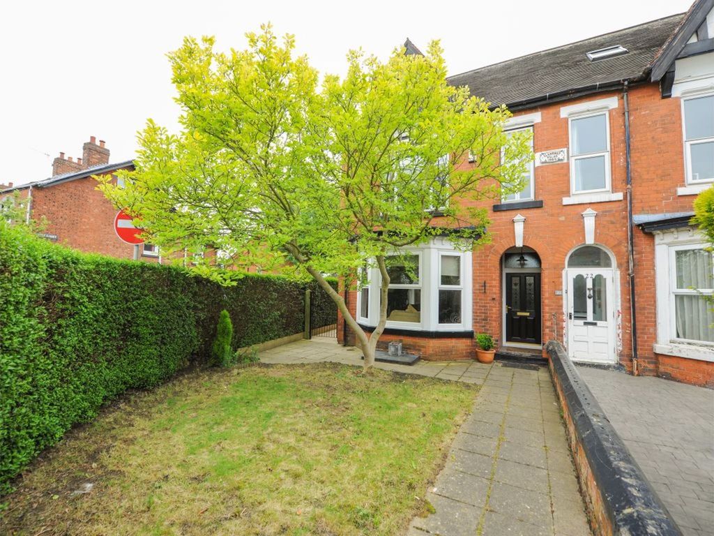 4 bed semidetached house for sale in Cross Street, Chesterfield S40, £