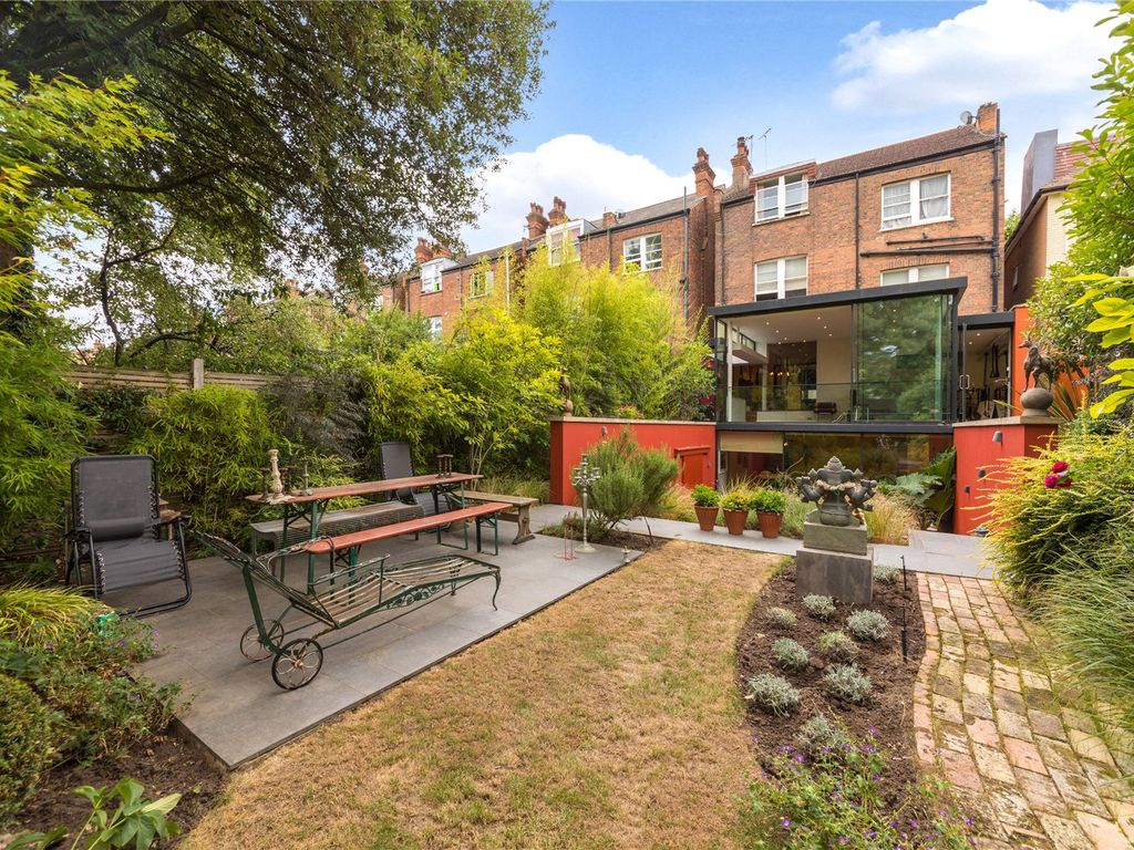 3 bed flat for sale in Dartmouth Road, Mapesbury, London NW2 Zoopla