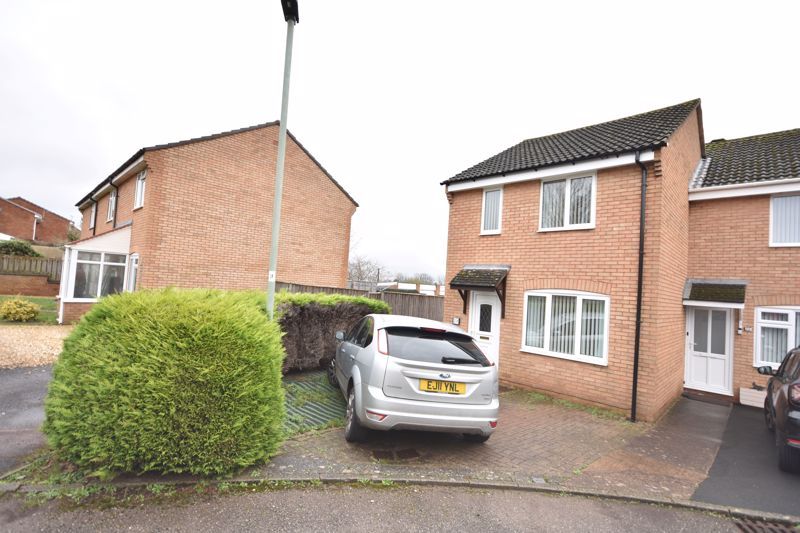 3 bed property to rent in Sargent Close, Exeter EX1, £1,200 pcm Zoopla