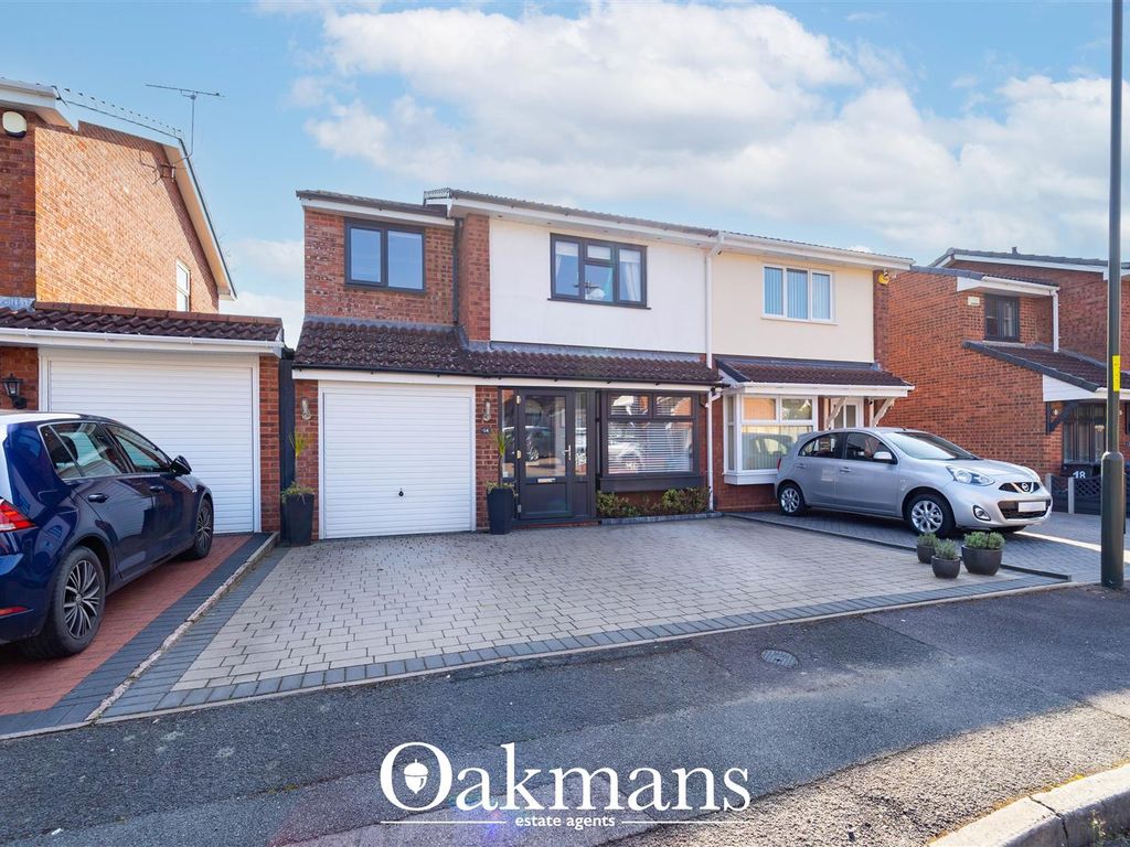 4 bed semidetached house for sale in Mortimers Close, Birmingham B14
