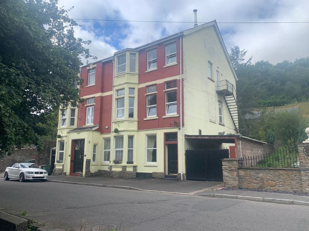 9 bed detached house for sale in Meadow View, High Street, Argoed