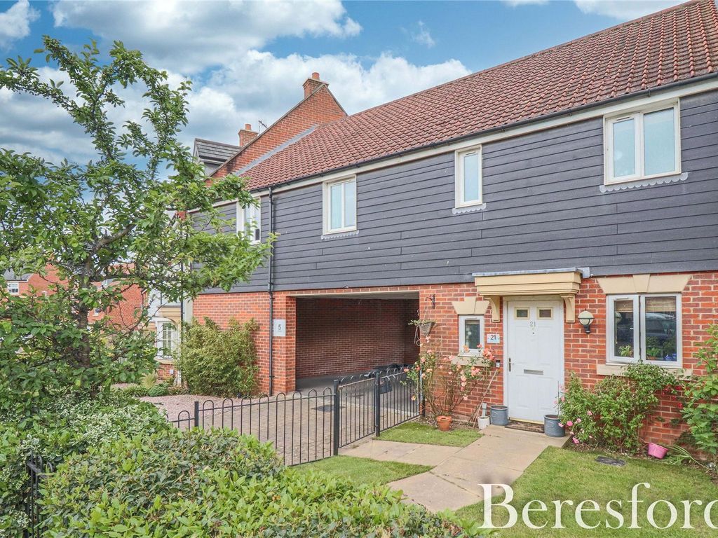 3 bed terraced house for sale in Canon Road, Flitch Green CM6, £360,000