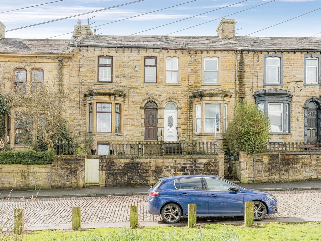 5 bed terraced house for sale in Piccadilly Road, Burnley, Lancashire