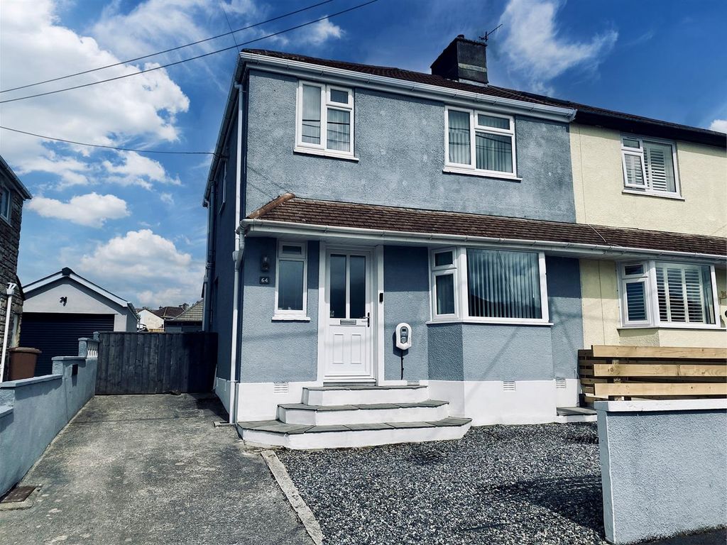 3 bed semidetached house for sale in Molesworth Road, Plympton