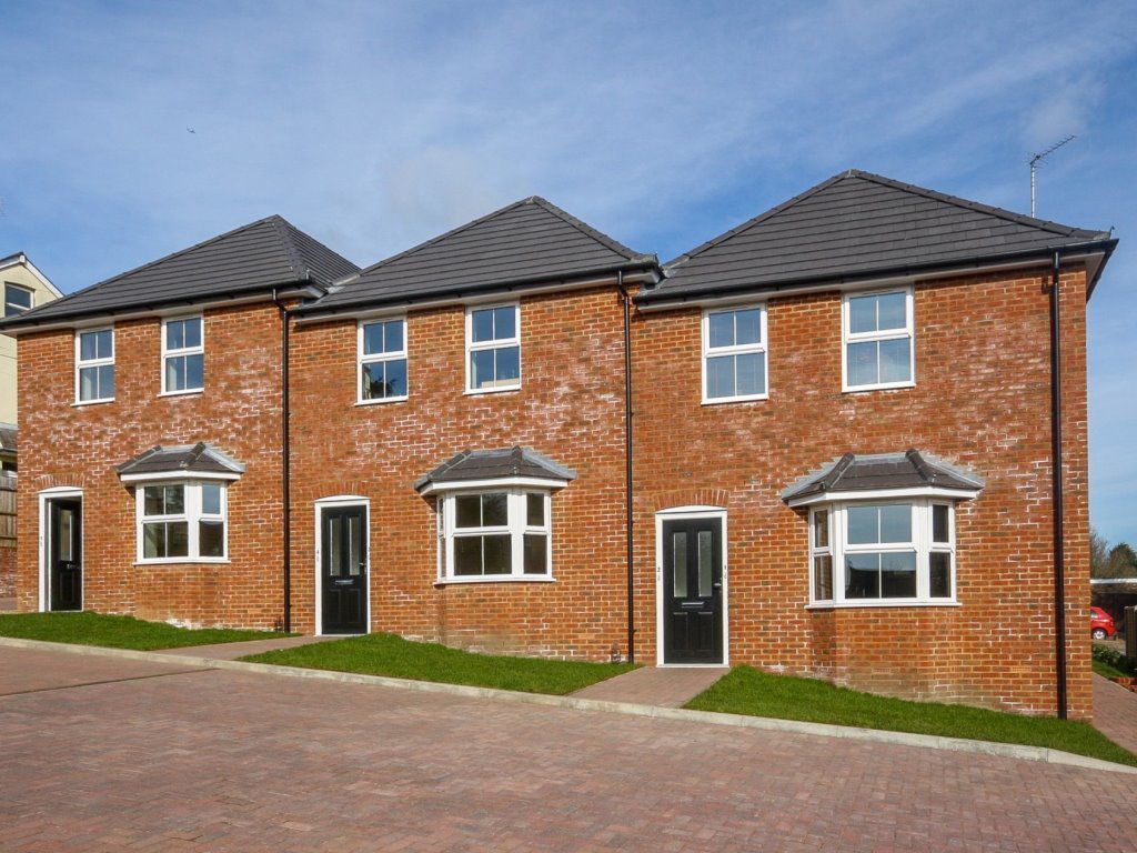 2 bed flat to rent in Addison Court, Addison Road, Chesham HP5 Zoopla